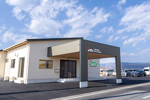 サテライト建物